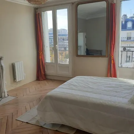 Flexliving - - Voltaire Paris